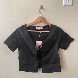 Lisa Says Gah capri tie front top